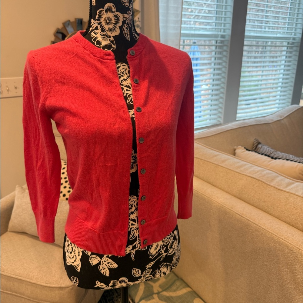 GAP Coral Cardigan with Monochrome Floral Top